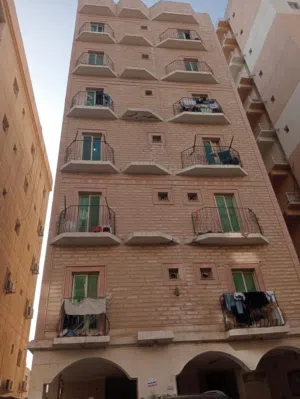 شقة للايجار للعزاب والشركات