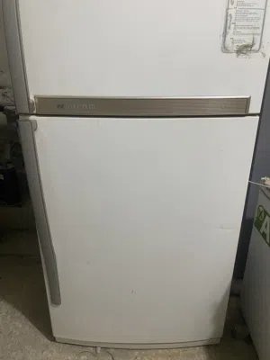 ثلاجه نوع ال جي