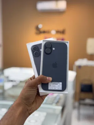 iPhone 17-256 GB Box Piece - Fine and excellent working