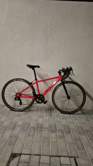 Decathlon B-twin TRIBAN roadbike
