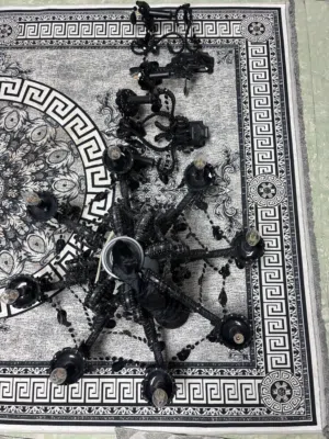 طقم ضوء كبير بتصميم جميل