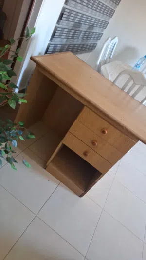 مكتب دراسي