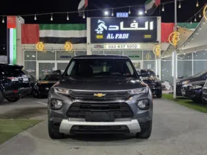 بسعر / 26 / الف درهم فقط  ( شيفروليه تريل بليزر 2021 ) بحالة ممتازة جدا وبدون اي اعطال