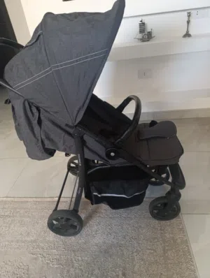 عربة اطفال اجنبية