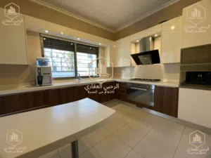 200 m2 3 Bedrooms Apartments for Rent in Amman Abdoun