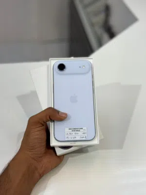 iPhone 17 Air 256 GB with 100% BH - Apple warranty till 2/27- Fine working