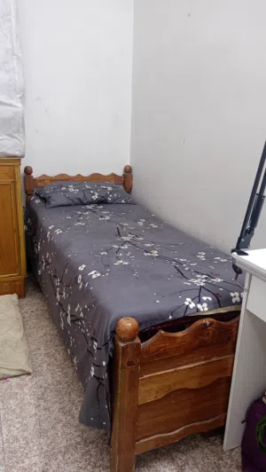 2 سرير خشبي اصلي مستعمل