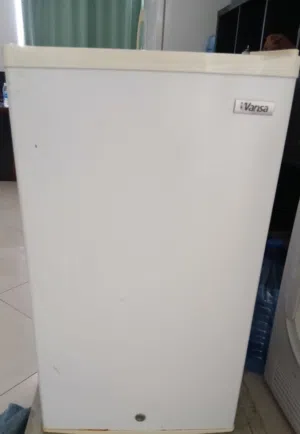 ثلاجة ونسا للبيع