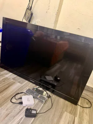 tv sony 32 inch for sale 30 bd