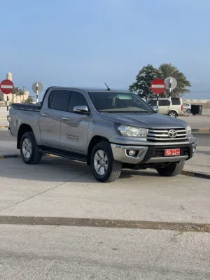Toyota hilux pcup  neat and very good condition