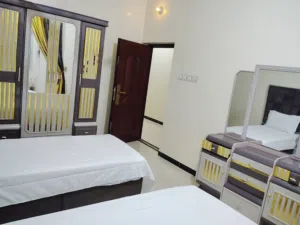 270 m2 3 Bedrooms Apartments for Rent in Aden Other