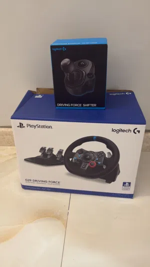 تقدر تستخدمه حق PC Computerولا SONY 5 ولا SONY 4 ولا SONY 3 وايد وايد نظيف من شيء