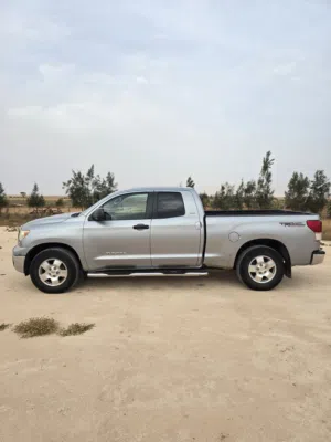 تويوتا تندرا 2012 للبيع