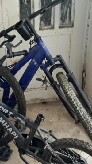 هياكل بسكليتات للبيع او بسكليت نمره 16جديد للبيع