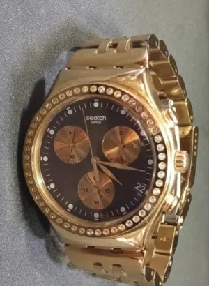 ساعه سواتش اصليه روز جولد بحاله ممتازه