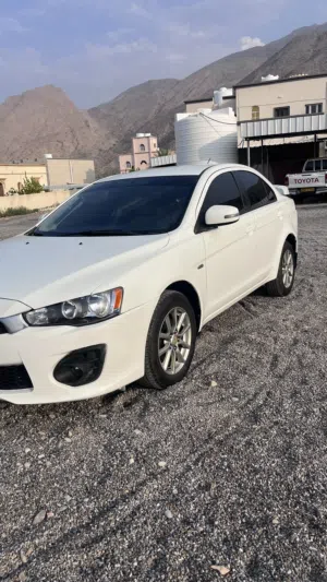 Used Mitsubishi Lancer in Al Batinah