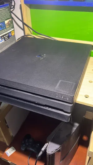 بلاستيشن 4pro للبيع