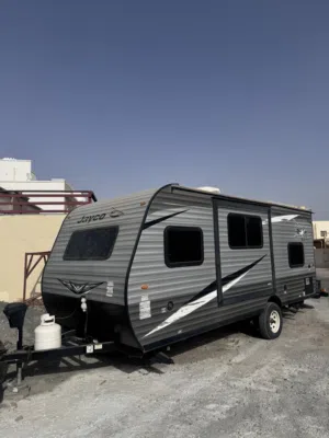 كرفان JAYCO أمريكي نظيف موديل 2020 للبيع