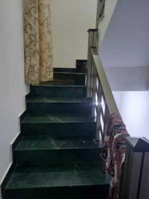 بيت للبيع حي الزهور