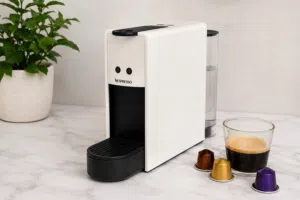 ماكينة قهوة Nespresso Essenza Mini C30 أصلية