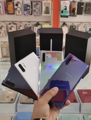 عرض خاص : Samsung Note 10 plus 256gb هواتف بحالة الوكالة بدون اي شموخ أو مشاكل مع ضمان و ملحقات