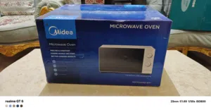 New Midea Microwave in Alain
