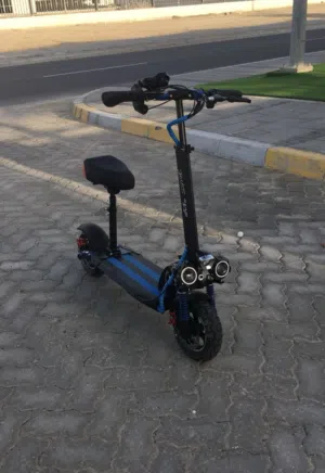 سكوتر إلكتروني للبيع