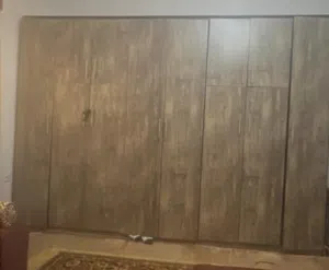 دولاب شبه جديد