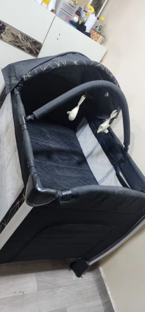 Bedford travel cot