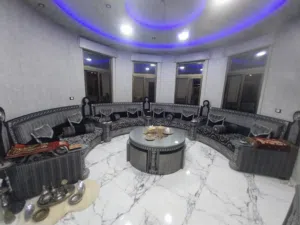 غرفة ضيوف فاخره خشب زان