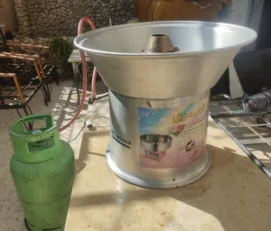ماكنة شعر البنات صناعية تنتج كميات بسرعة رأس نحاس  تسخين عالغاز و تحريك كهربا ماتور  كبير انجليزي