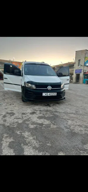 Used Volkswagen Caddy in Jerash