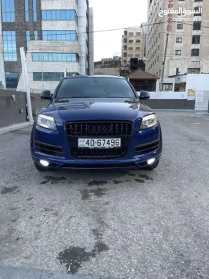أودي Q7 مميزة جداً  بحالة الوكالة مواصفات خاصة (Black Edition Style) للبيع