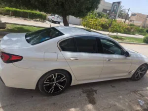 بي ام دبليو 530i 2018 خليجي وكالة العروش