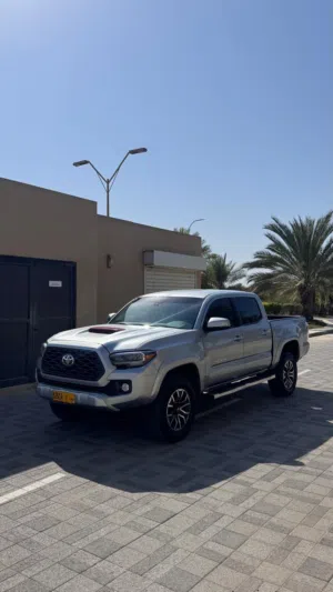 Used Toyota Tacoma in Muscat
