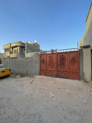 500 m2 3 Bedrooms Townhouse for Rent in Tripoli Khalatat St