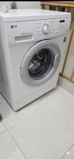 Expat Leaving - excellent quality working washing machine for sale