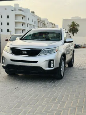 Used Kia Sorento in Tripoli