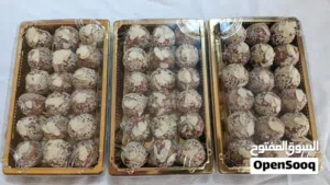 تمر مدلوك خلاص مكور وجاهز ومغطى بالمكسرات والنارجيل