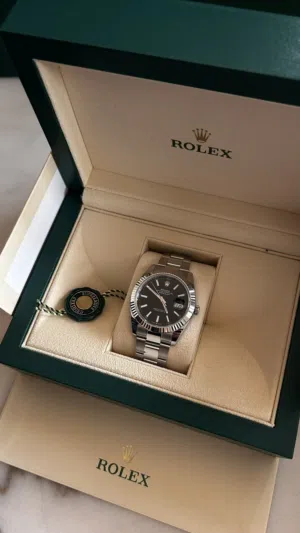 Rolex Date-just 41mm black dial fluted bezel 2024 card brand new