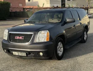 Used GMC Suburban in Kuwait City