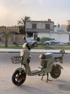 دراجه R9 موديل 2026