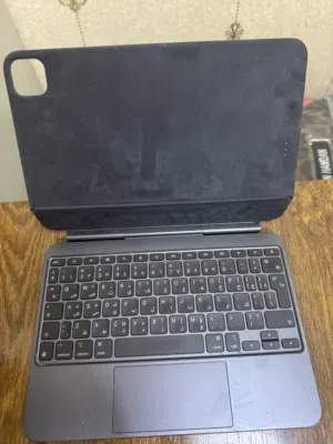 ماجك كيبورت m4