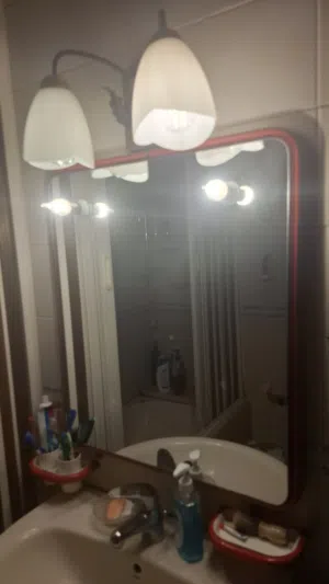 طقم حمام مراي فاخر (جديد) مع علاقات وسيكوريت