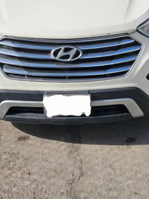 Used Hyundai Grand Santa Fe in Al Jubail