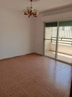150 m2 3 Bedrooms Apartments for Sale in Zarqa Al Zarqa Al Jadeedeh