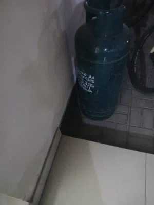 Bahrain gas cylinder with new regulator
