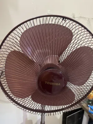 مروحة عامودية توشيبا