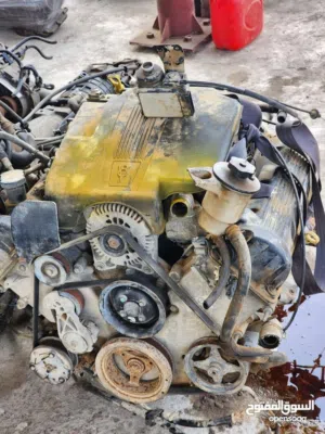 مكينة جير لينكولن لينكيلون ماركيز 8 سلندر 2004 كمبريسر وكامل اغراض
