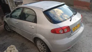 شفروليه فتحة سقف وشاشة تطش